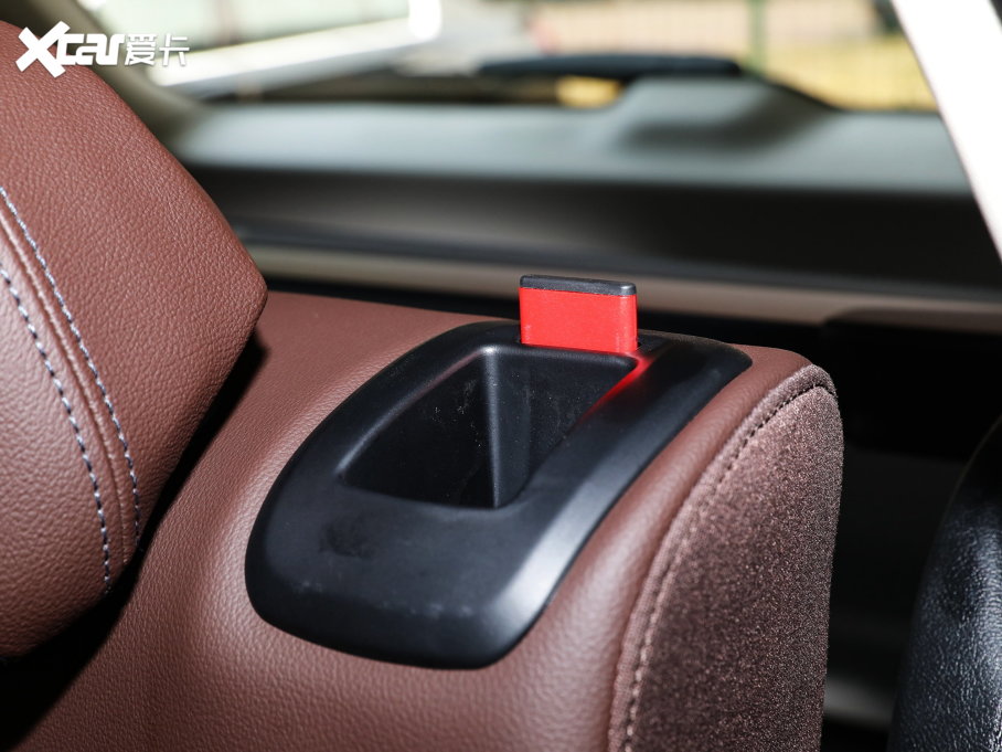 2022RX3 Ŀ xDrive25i M\b