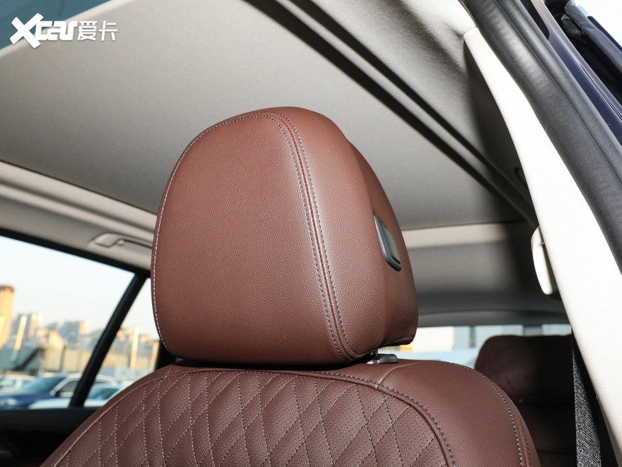 2022RX3 Ŀ xDrive25i M\b