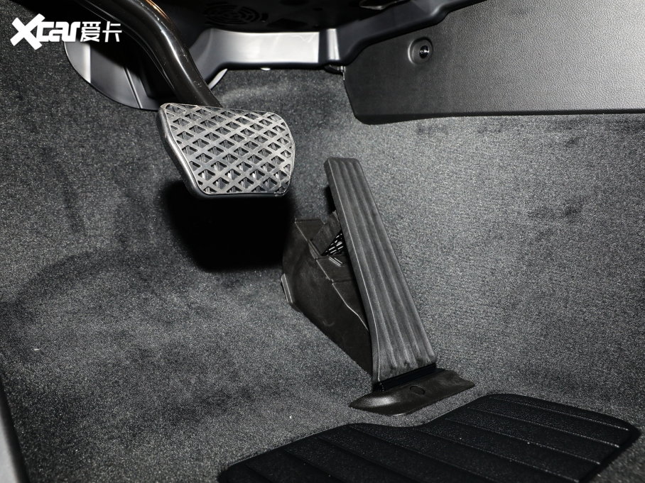 2022RX3 Ŀ xDrive25i M\b