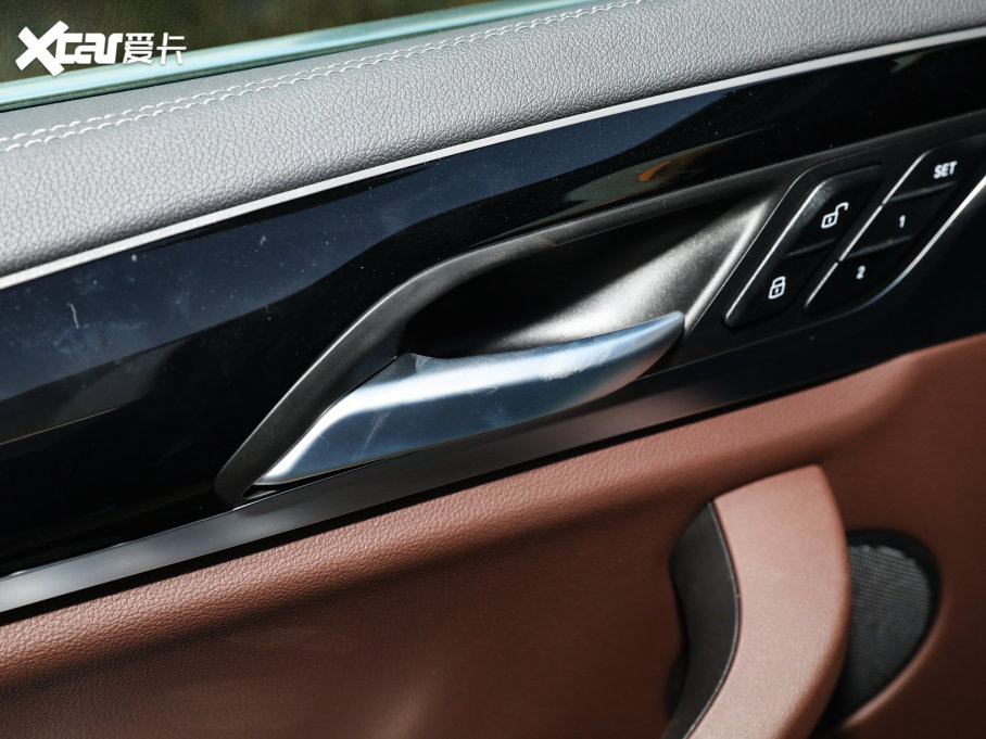 2022RX3 Ŀ xDrive25i M\b