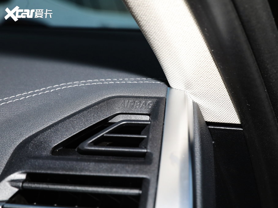 2022RX3 Ŀ xDrive25i M\b