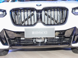 2022xDrive30i Mҹb ^