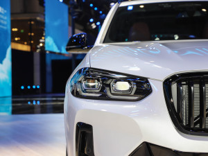 2022xDrive30i Mҹb ^