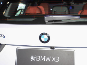 2022xDrive30i Mҹb ^