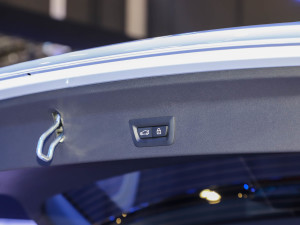 2022xDrive30i Mҹb g