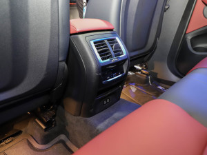 2022xDrive30i Mҹb g