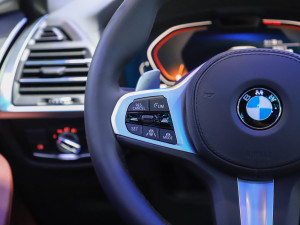 2022xDrive30i Mҹb п؅^