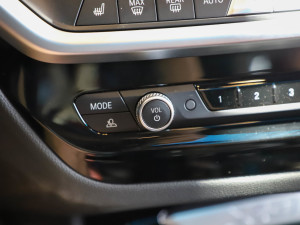 2022xDrive30i Mҹb п؅^