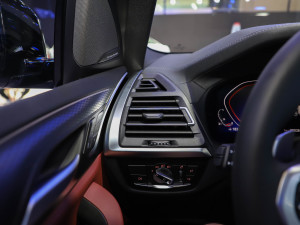 2022xDrive30i Mҹb п؅^