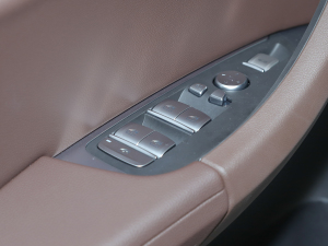 2022xDrive30iI(lng) Mҹb {܇ƅ^(q)	