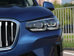 2022xDrive25i M\(yn)b (x)(ji)^