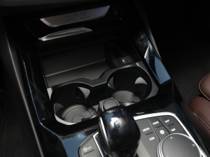 2022xDrive25i M\b ǰű