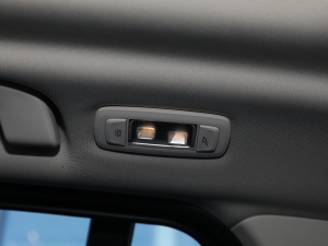 2022xDrive25i M\b п؅^