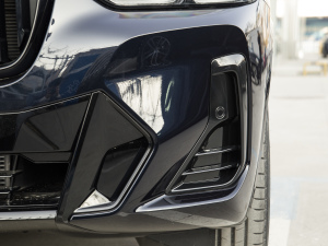 2022Ŀ xDrive30i  Mҹb ^