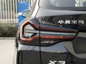 2022Ŀ xDrive30i  Mҹb ^