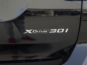 2022Ŀ xDrive30i  Mҹb ^