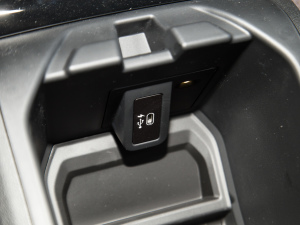 2022Ŀ xDrive30i  Mҹb g