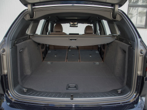 2022Ŀ xDrive30i  Mҹb g