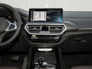 2022Ŀ xDrive30i  Mҹb п_(ti)