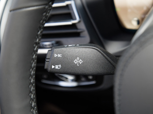 2022Ŀ xDrive30i  Mҹb п؅^