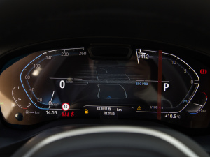 2022Ŀ xDrive30i  Mҹb п؅^