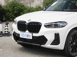 2022Ŀ xDrive30i  Mҹb ^