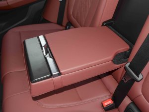 2022Ŀ xDrive30i  Mҹb 