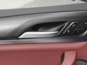 2022Ŀ xDrive30i  Mҹb п؅^