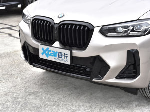 2022Ŀ xDrive30i I Mҹb ^