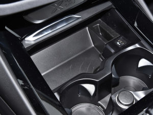 2022Ŀ xDrive30i I Mҹb g