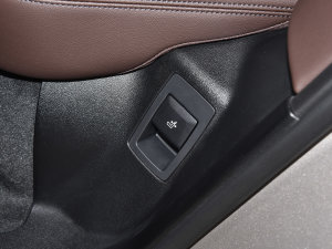 2022Ŀ xDrive30i I Mҹb g