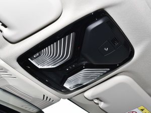 2022Ŀ xDrive30i I Mҹb п؅^(q)