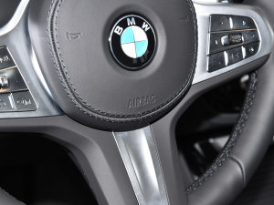 2022Ŀ xDrive30i I Mҹb п؅^(q)