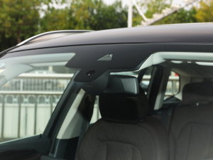 2022Ŀ xDrive25i M\b ^