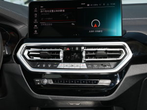 2022Ŀ xDrive25i M\b {{