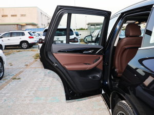 2022Ŀ xDrive25i M\b ܇T