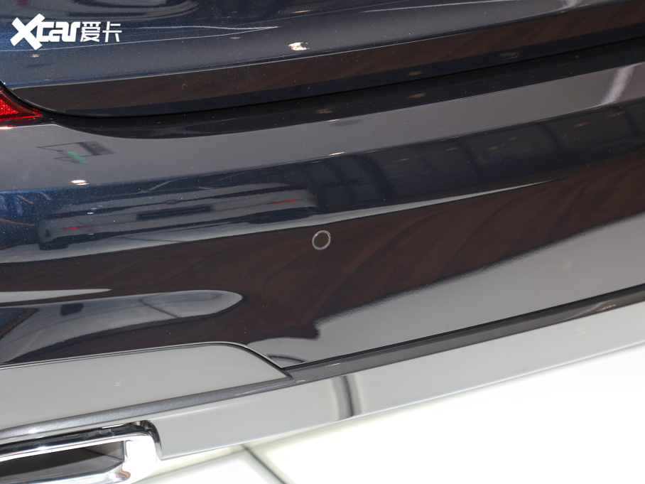 2022R3ϵ 325Li M\b