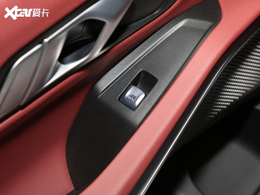 2022R3ϵ 325Li M\b