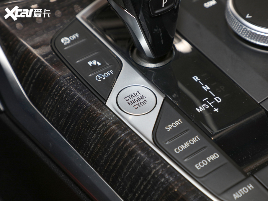 2022R3ϵ 325Li M\b