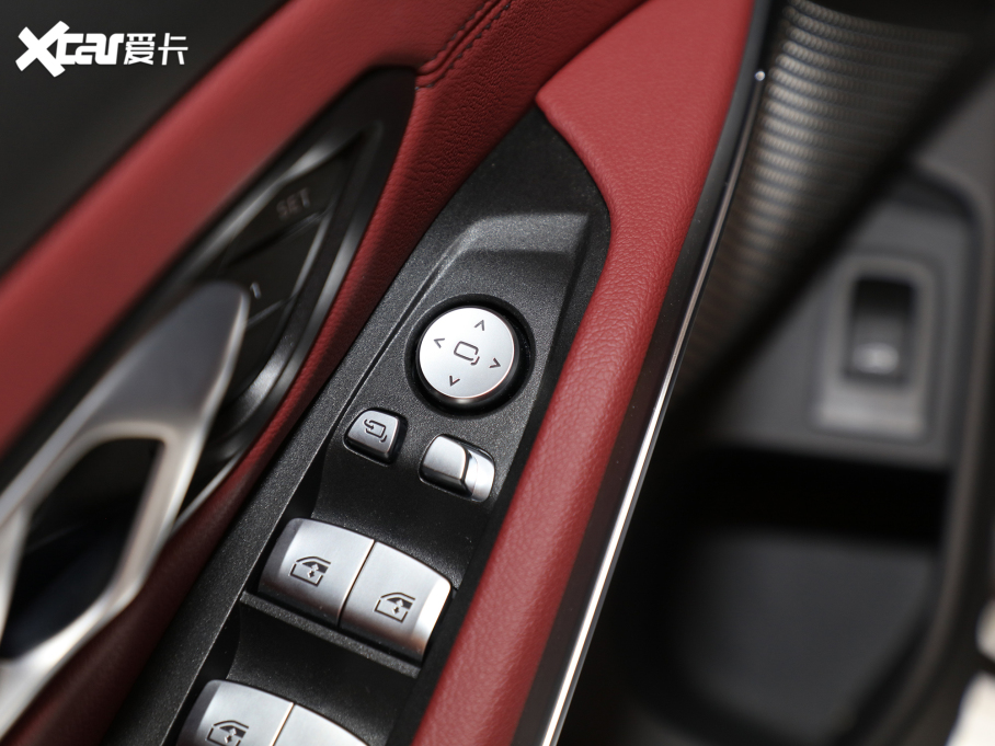 2022R3ϵ 325Li M\(yn)(dng)b