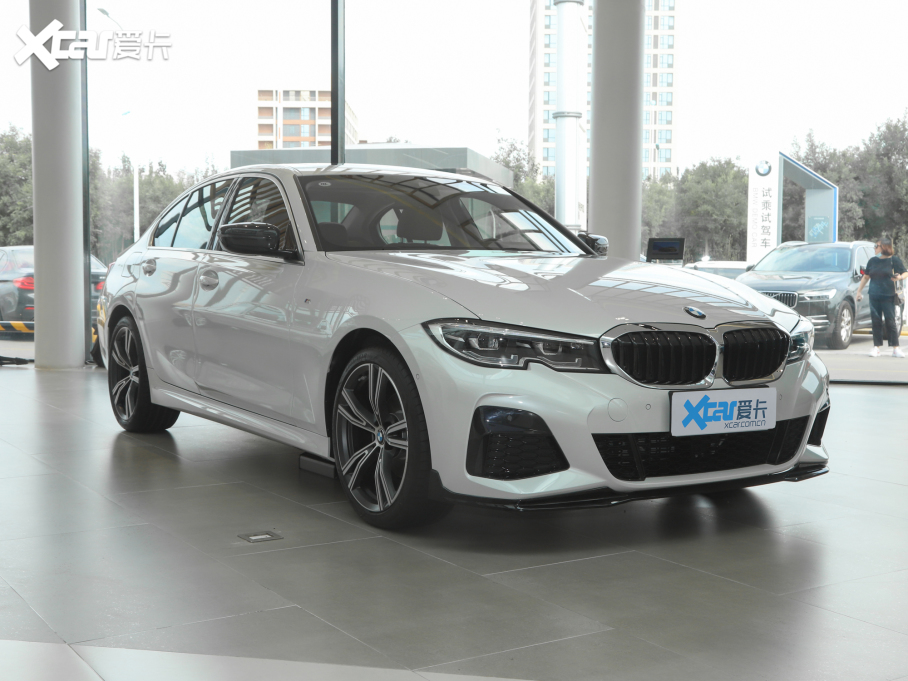 2022R3ϵ 325i M\b