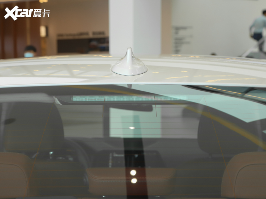 2022��R3ϵ 325i M�\�����b