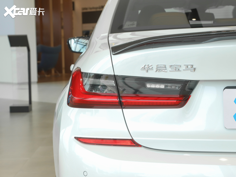 2022R3ϵ 325i M\b