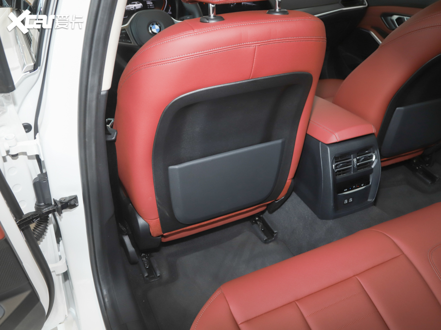 2022��R3ϵ 325i M�\(y��n)��(d��ng)���b