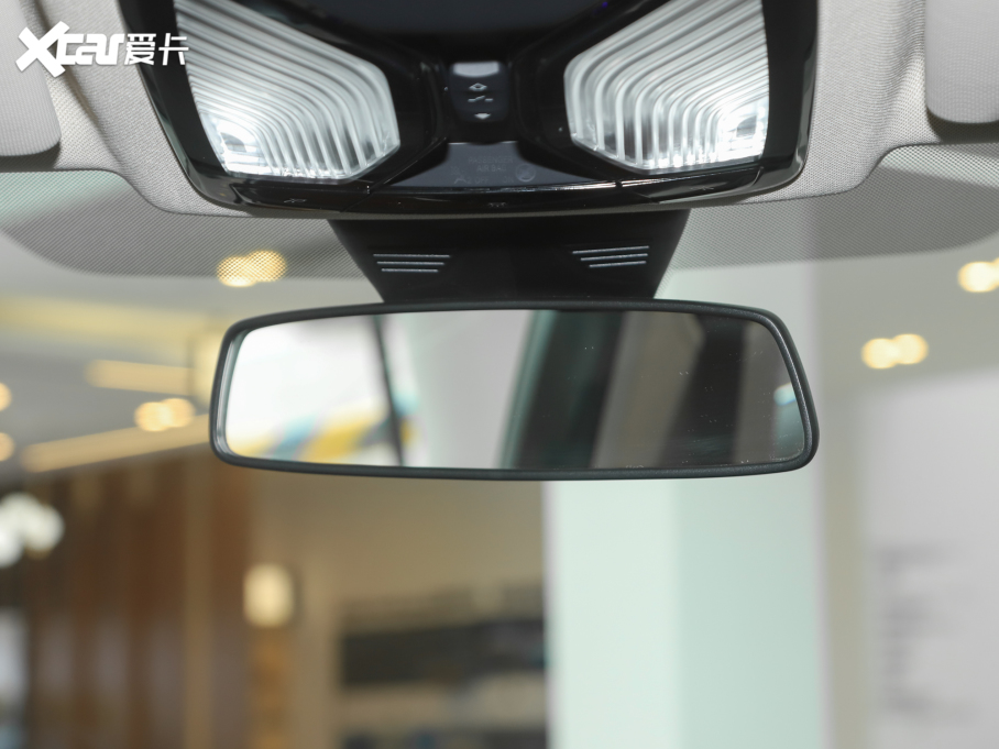 2022R3ϵ 325i M\b