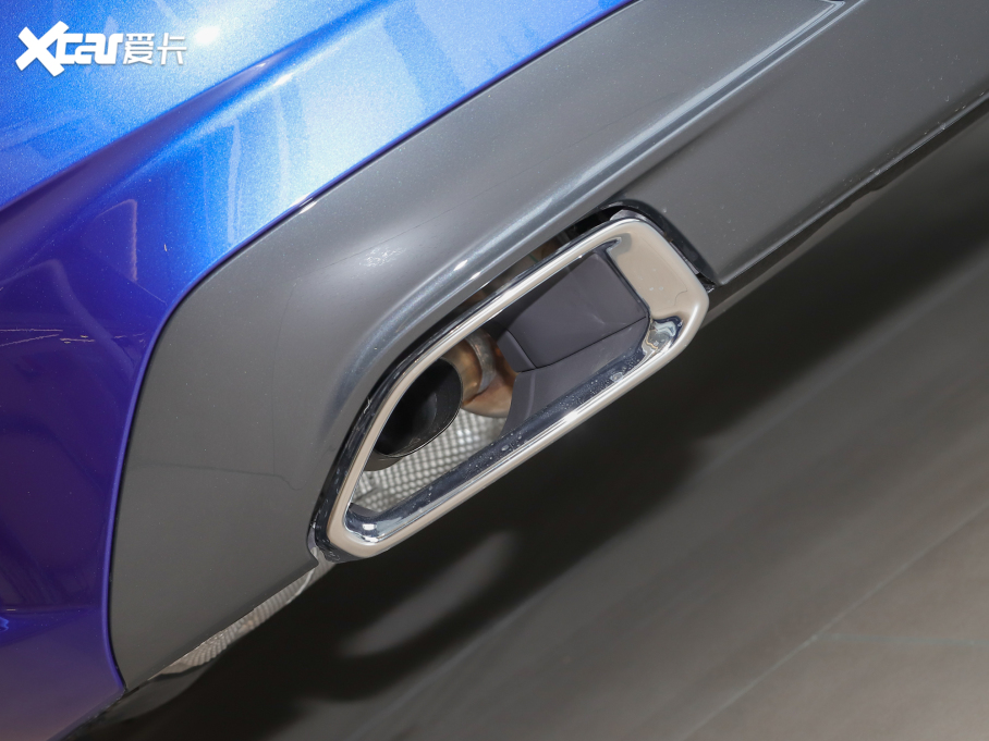 2022��R3ϵ 320Li M�\�����b