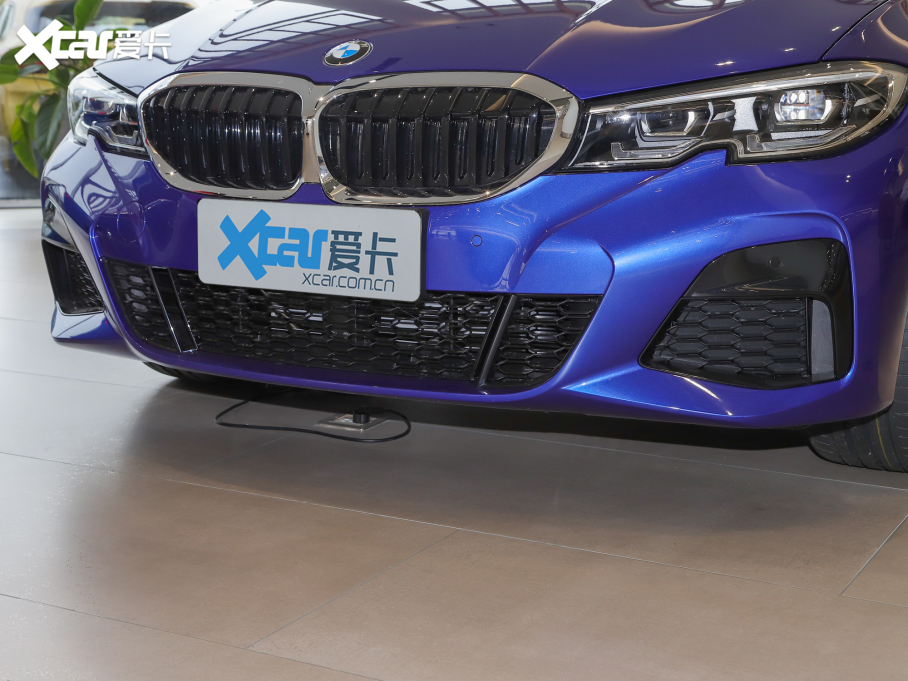 2022R3ϵ 320Li M\b