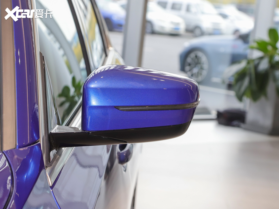 2022R3ϵ 320Li M\b