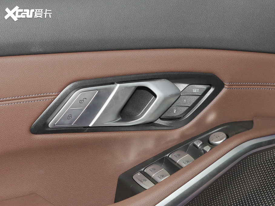 2022R3ϵ 320Li M\b