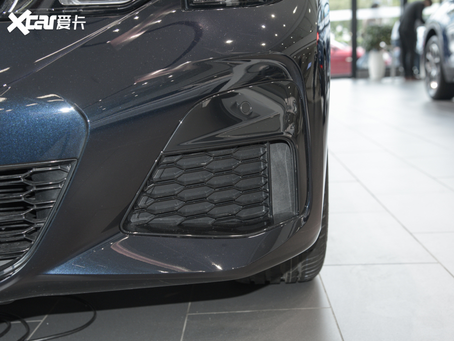 2022R3ϵ 325i M\ҹb